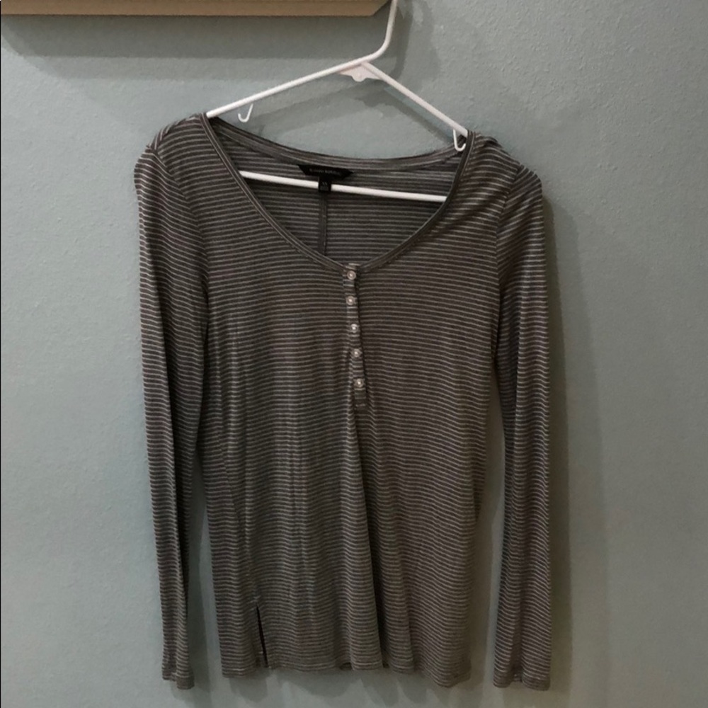 Long sleeve Banana Republic tee